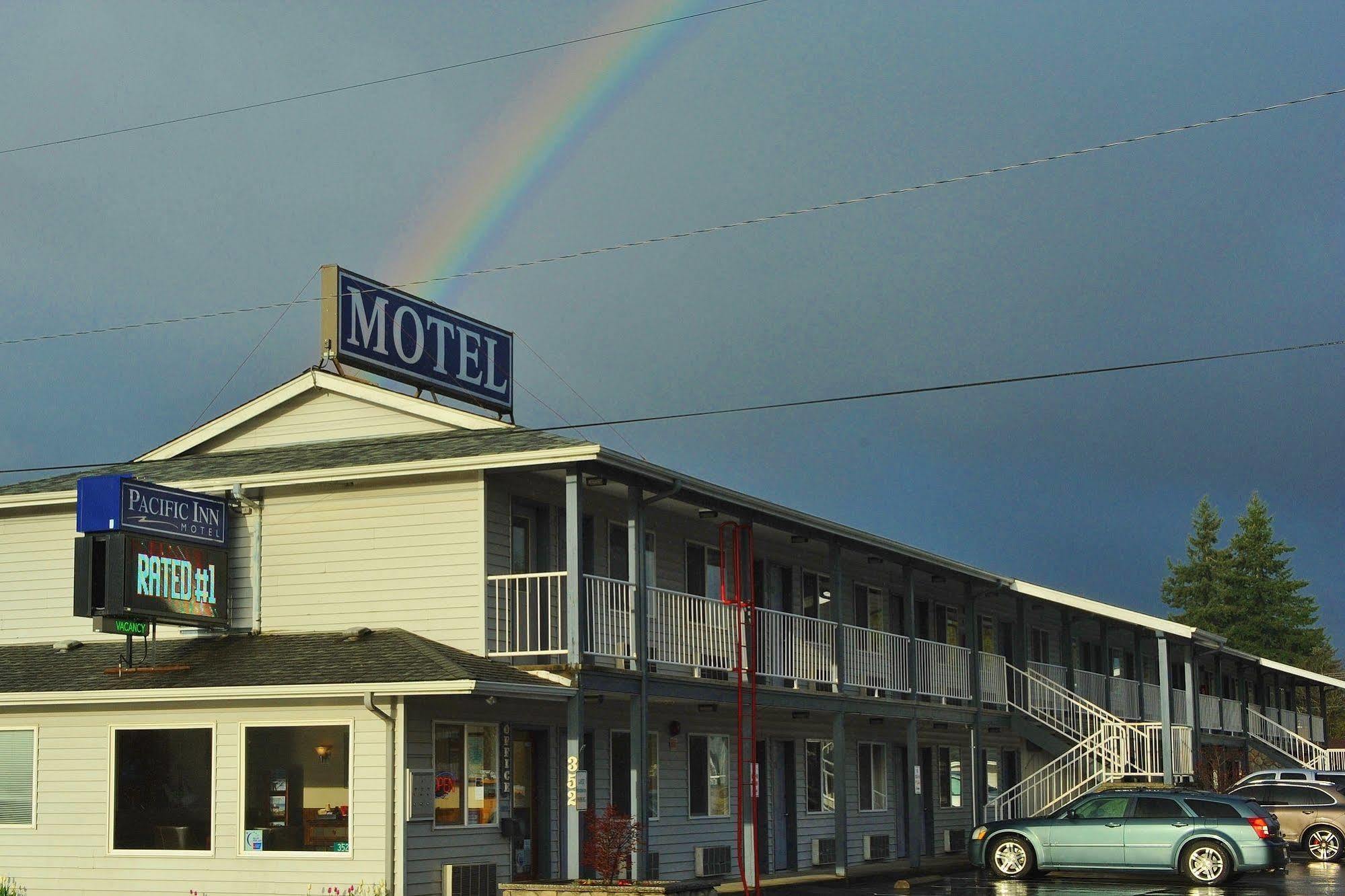 Pacific Inn Motel Forks Bagian luar foto